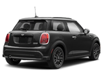 MINI Cooper de 2 puertas con techo rígido, 2023