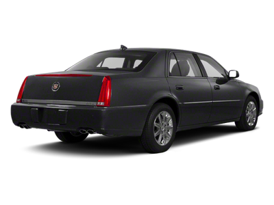 Cadillac DTS Base de 2011