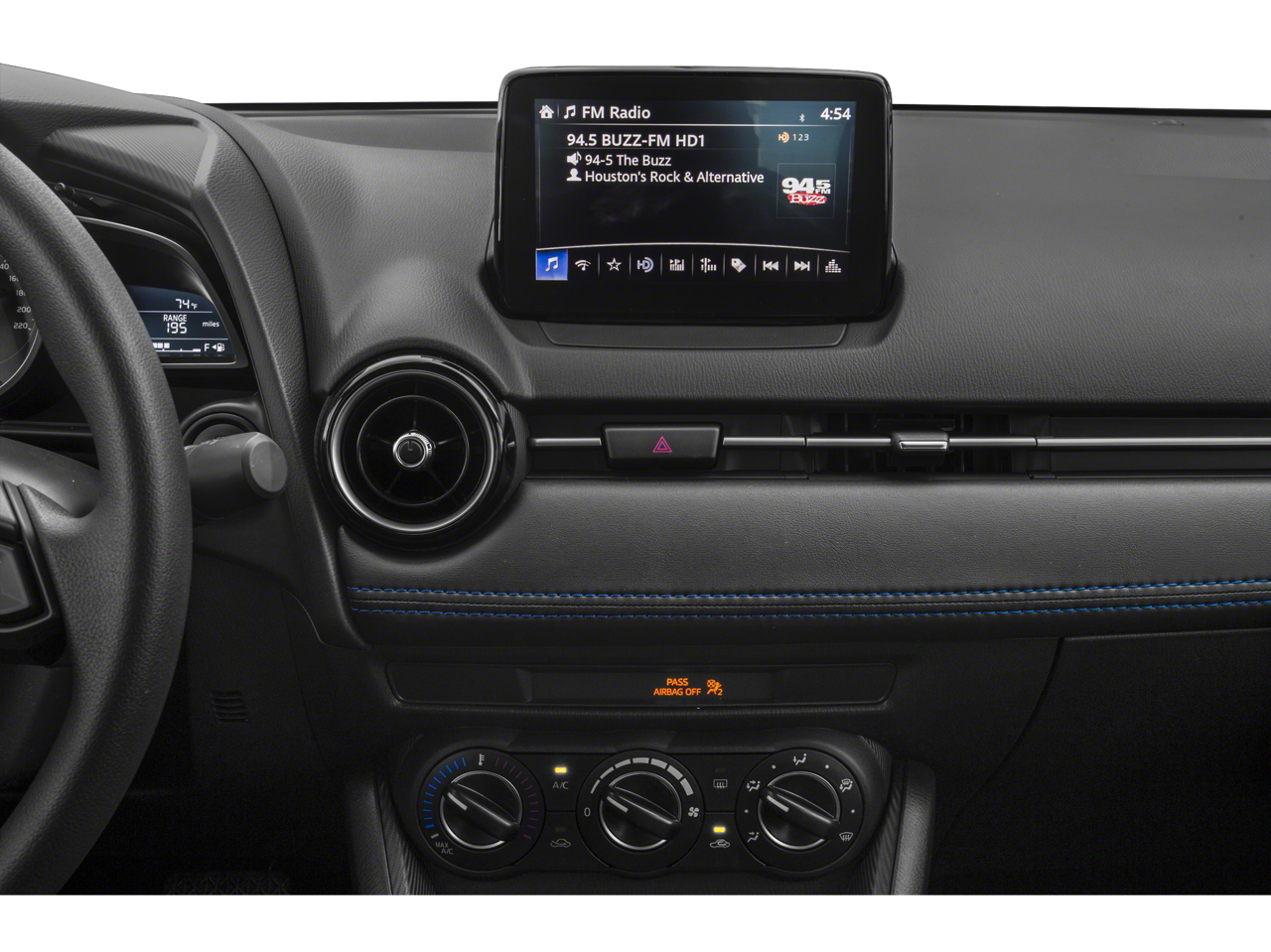 Toyota Yaris LE 2019