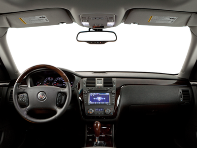 Cadillac DTS Base de 2011