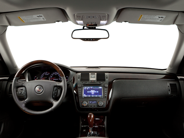 Cadillac DTS Base de 2011