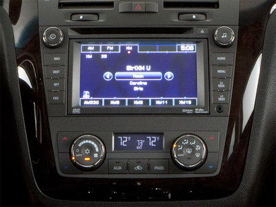 Cadillac DTS Base de 2011