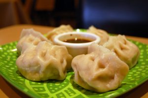 Restaurantes "Hole in the Wall" en Sterling, VA