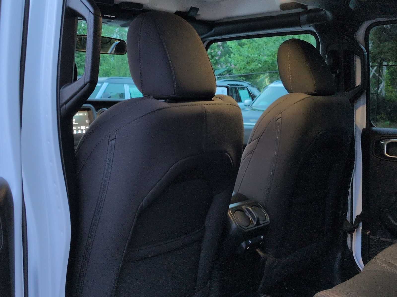 Jeep Wrangler Sport S 2023
