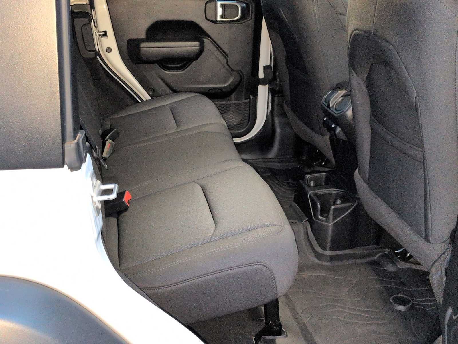 Jeep Wrangler Sport S 2023