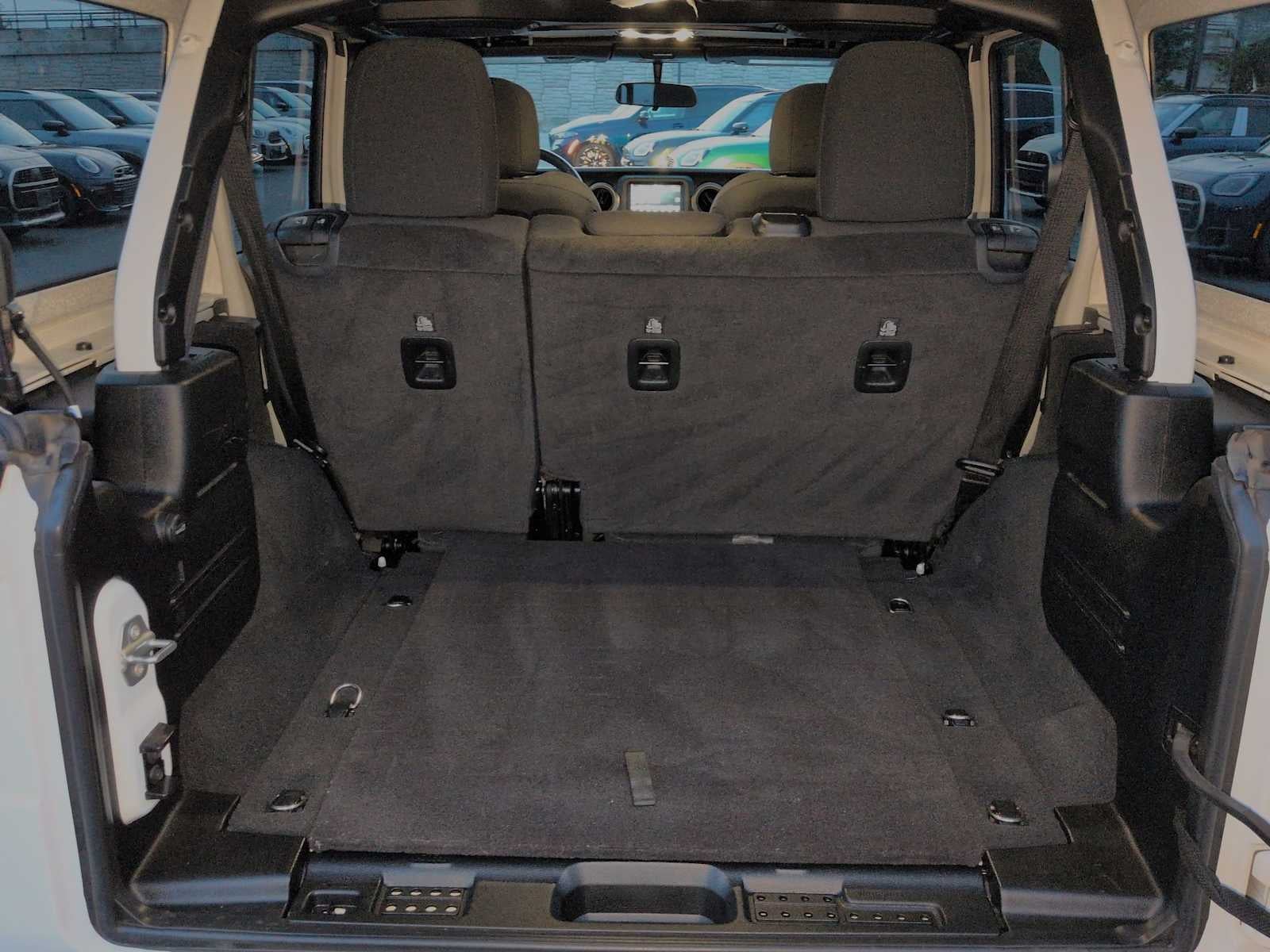 Jeep Wrangler Sport S 2023