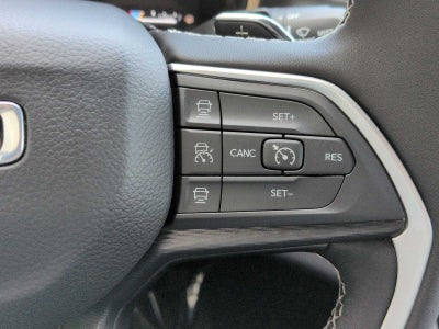 Jeep Grand Cherokee Laredo X 2025