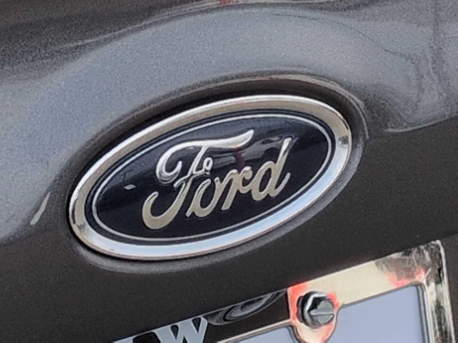 Ford Focus S 2018