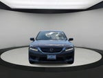 Honda Accord Hybrid de 4 puertas, berlina, 2015