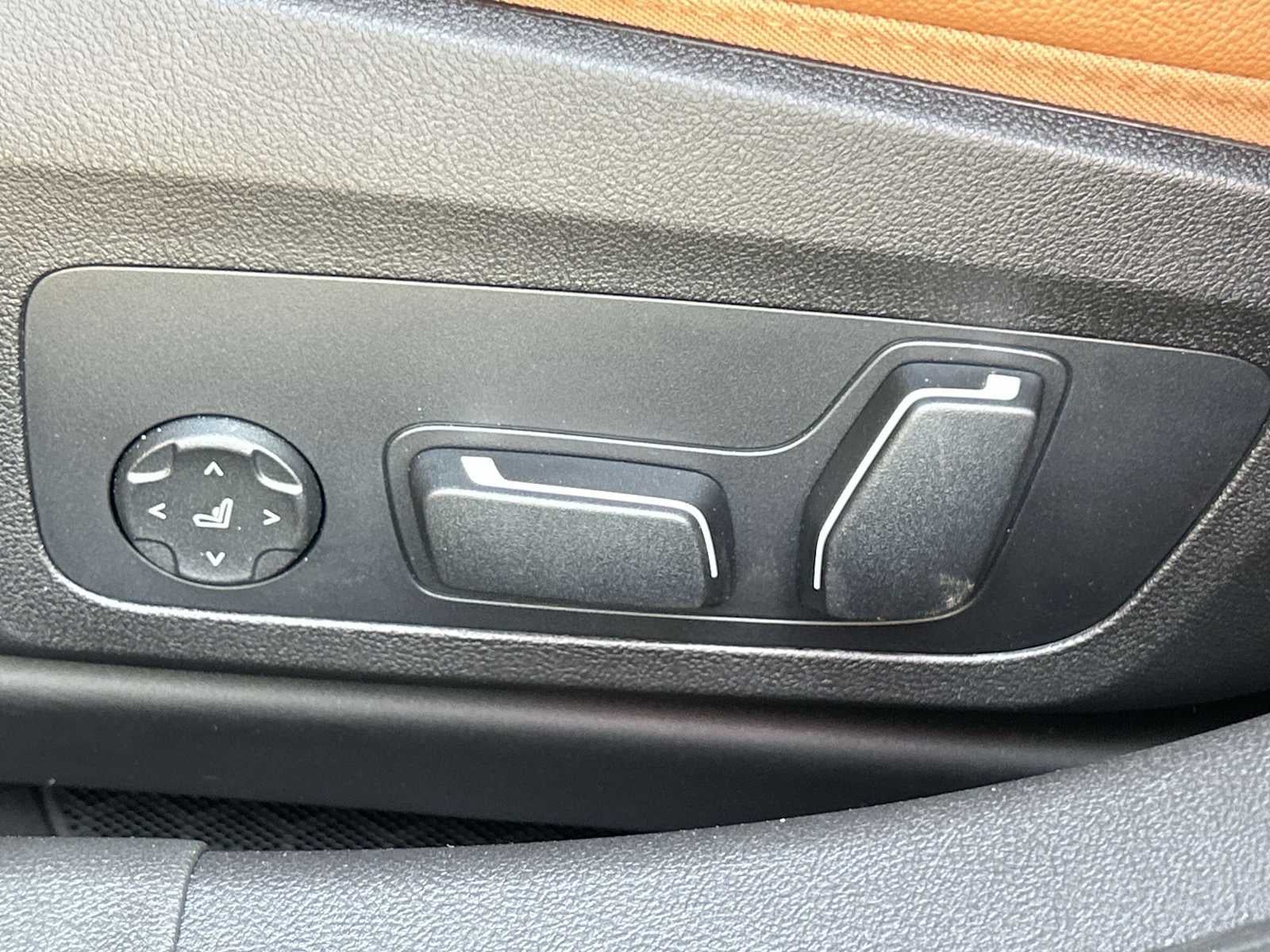 2025 BMW 330i xDrive 330i xDrive