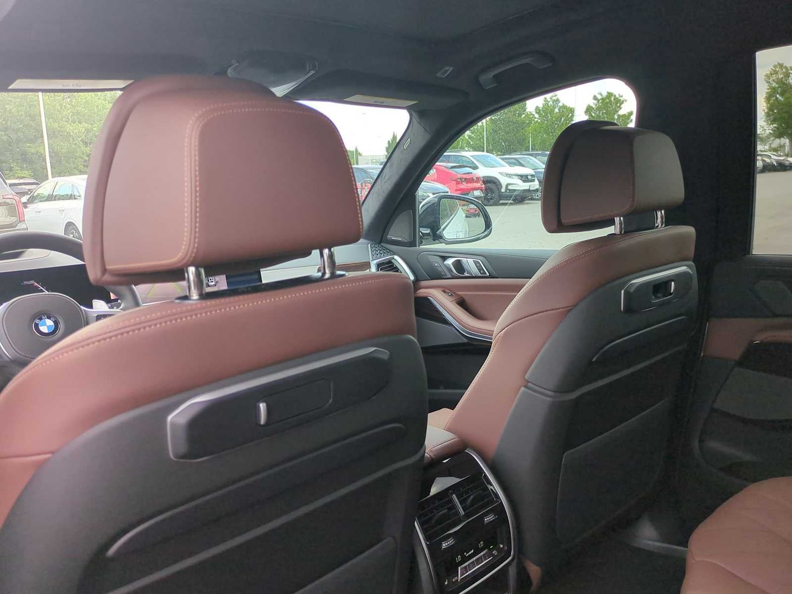 2026 BMW X7 xDrive40i xDrive40i