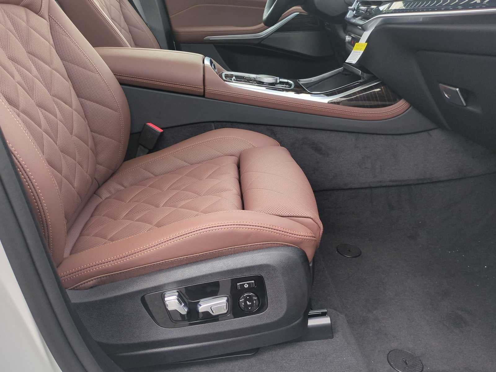 2026 BMW X7 xDrive40i xDrive40i