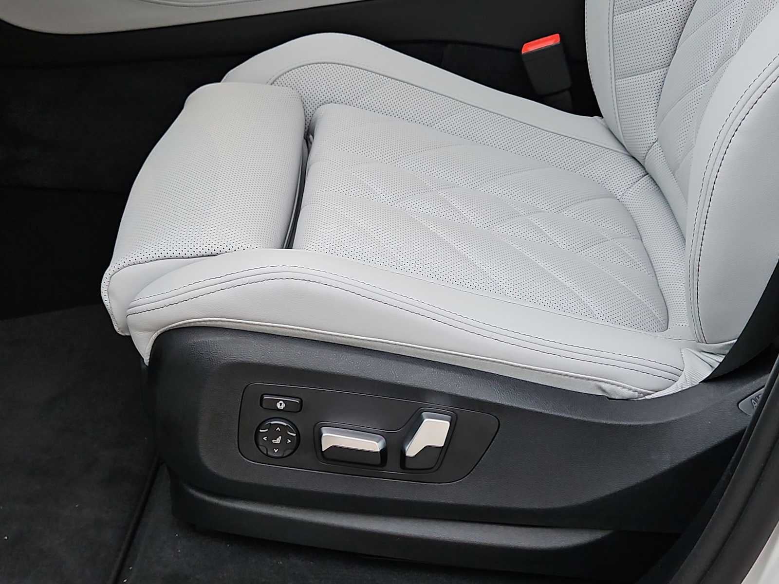 2026 BMW X5 xDrive40i xDrive40i