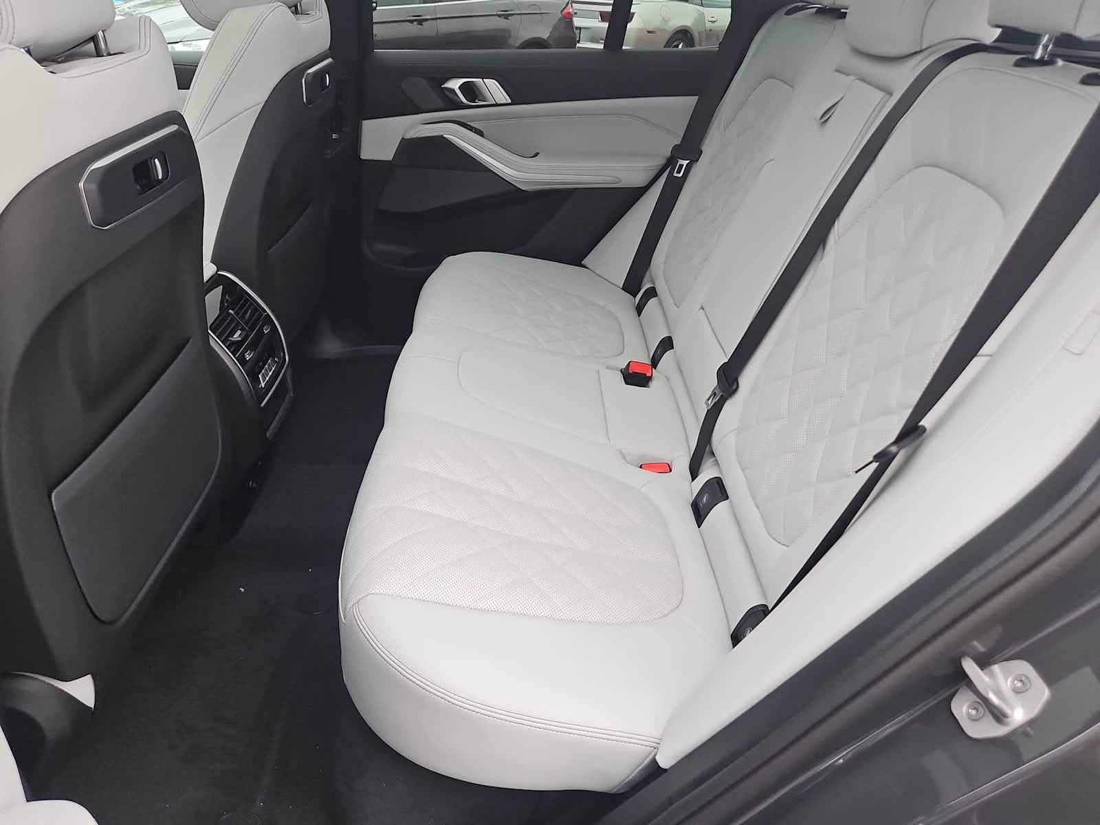 2026 BMW X5 xDrive40i xDrive40i