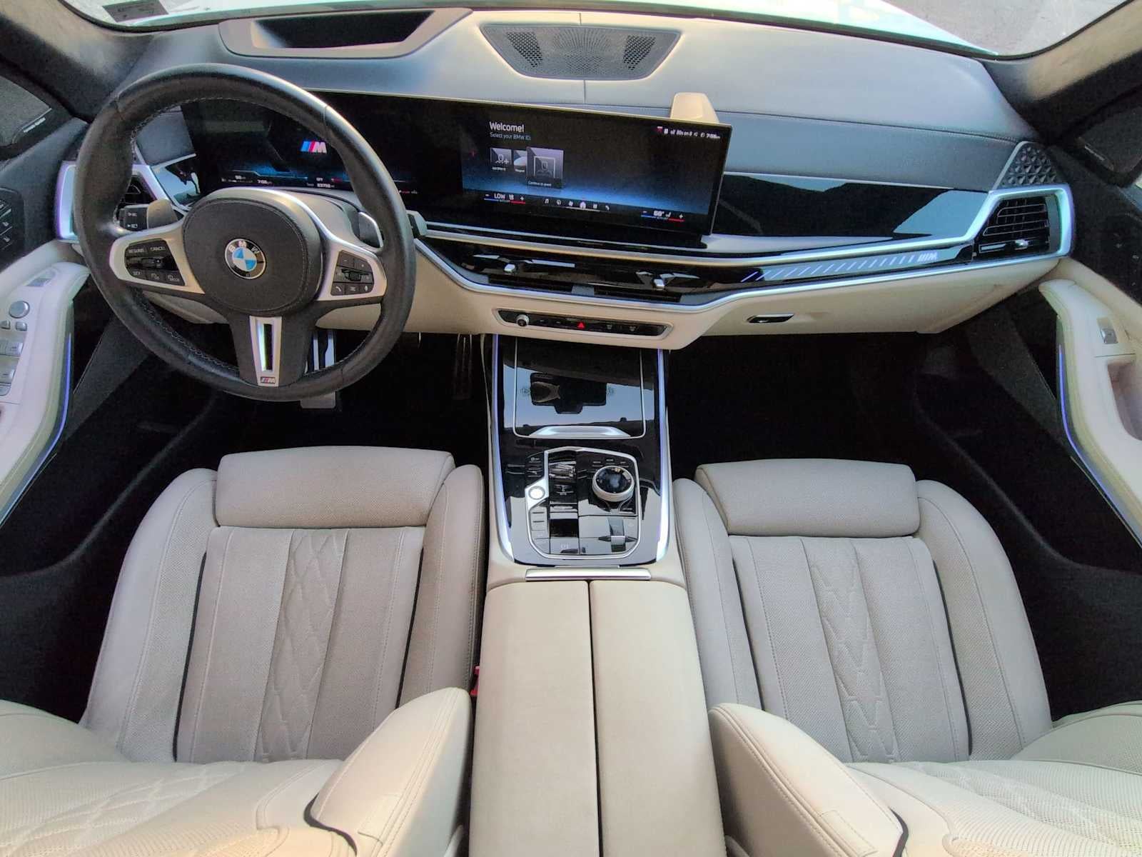BMW X7 M60i 2024