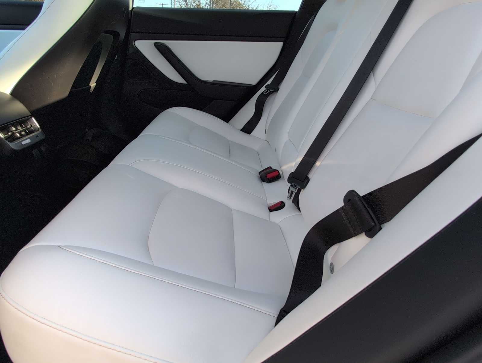 Tesla Model 3 Standard Range Plus 2019