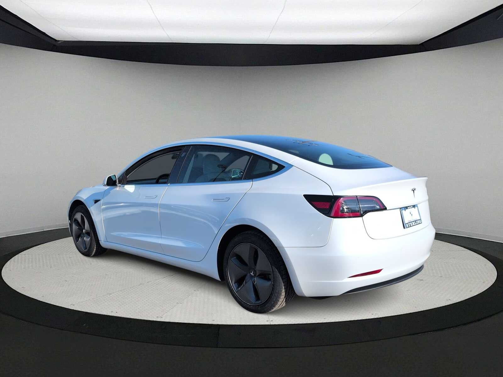 Tesla Model 3 Standard Range Plus 2019