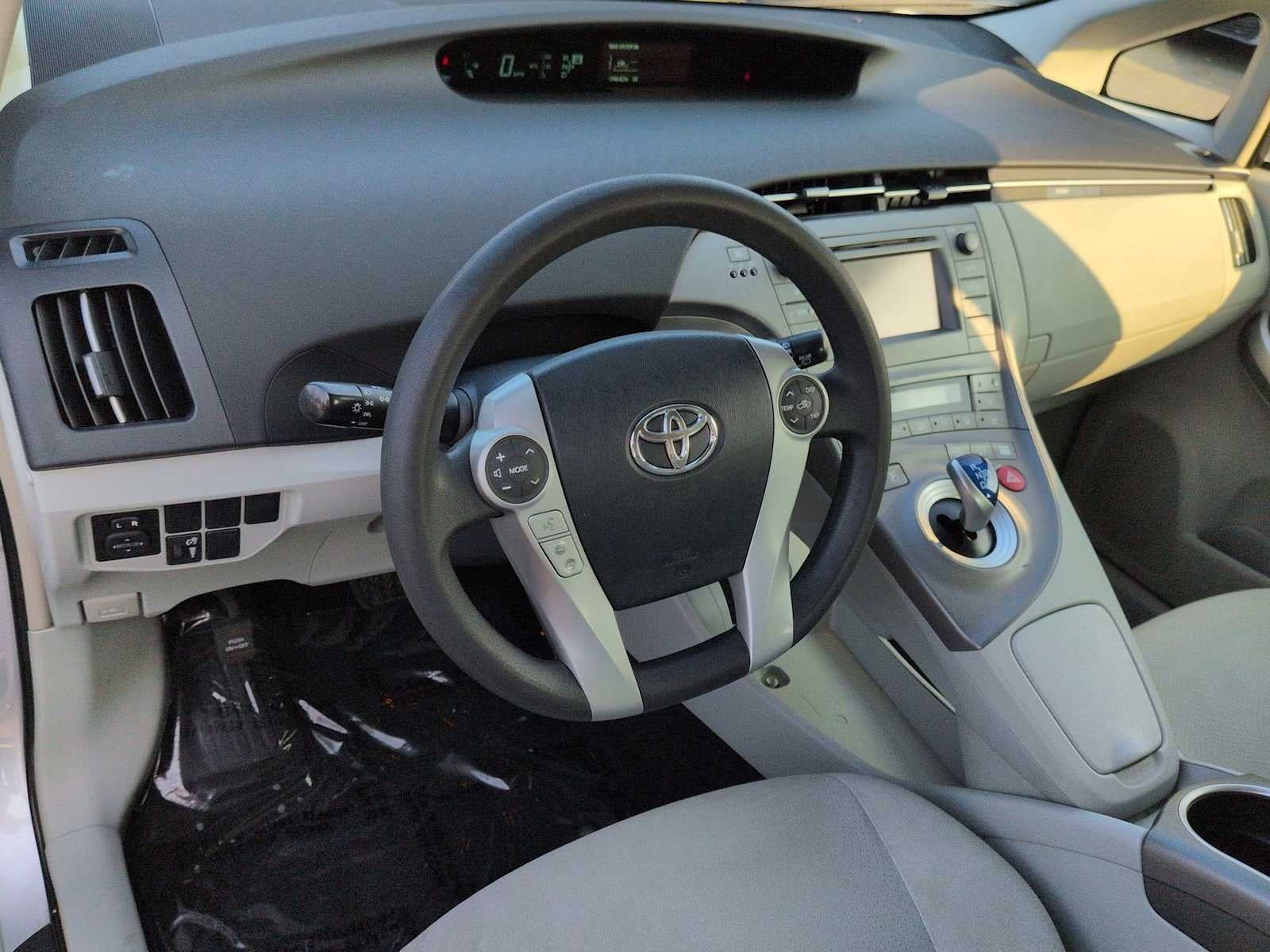 Toyota Prius Three 2015