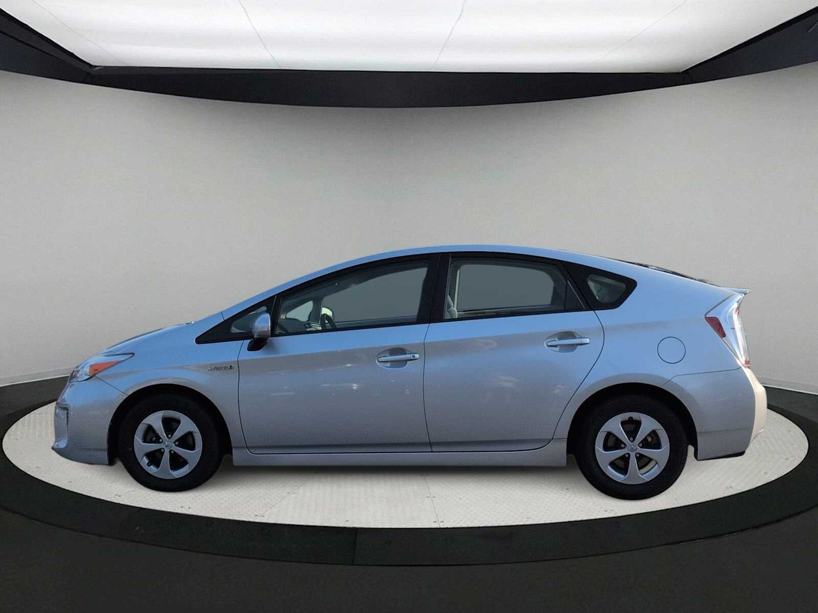 Toyota Prius Three 2015