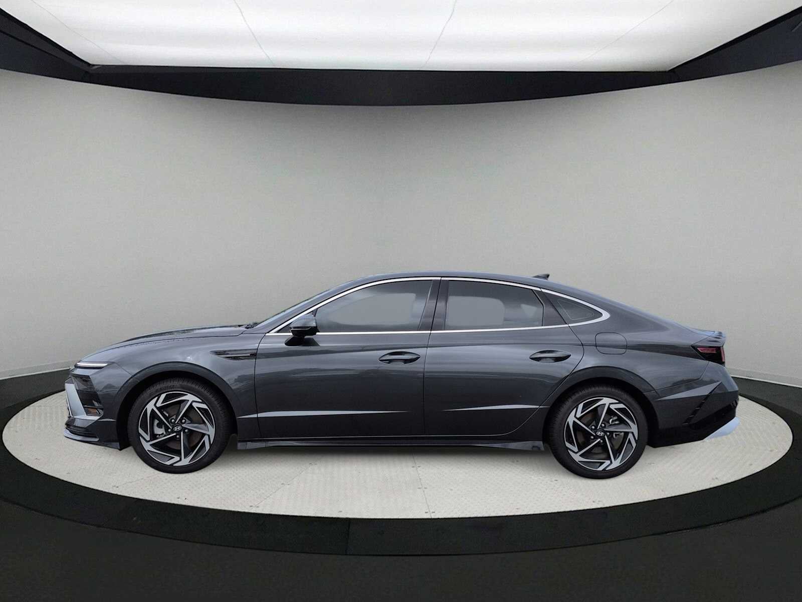 Hyundai Sonata SEL Convenience 2025