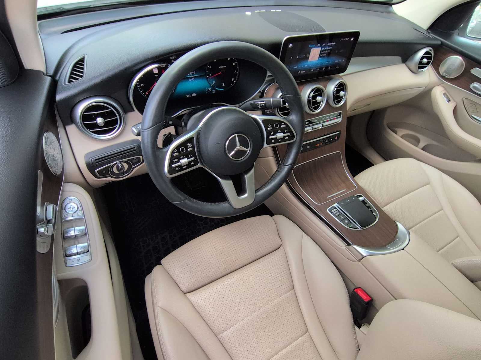 Mercedes-Benz GLC 300 2021 GLC 300
