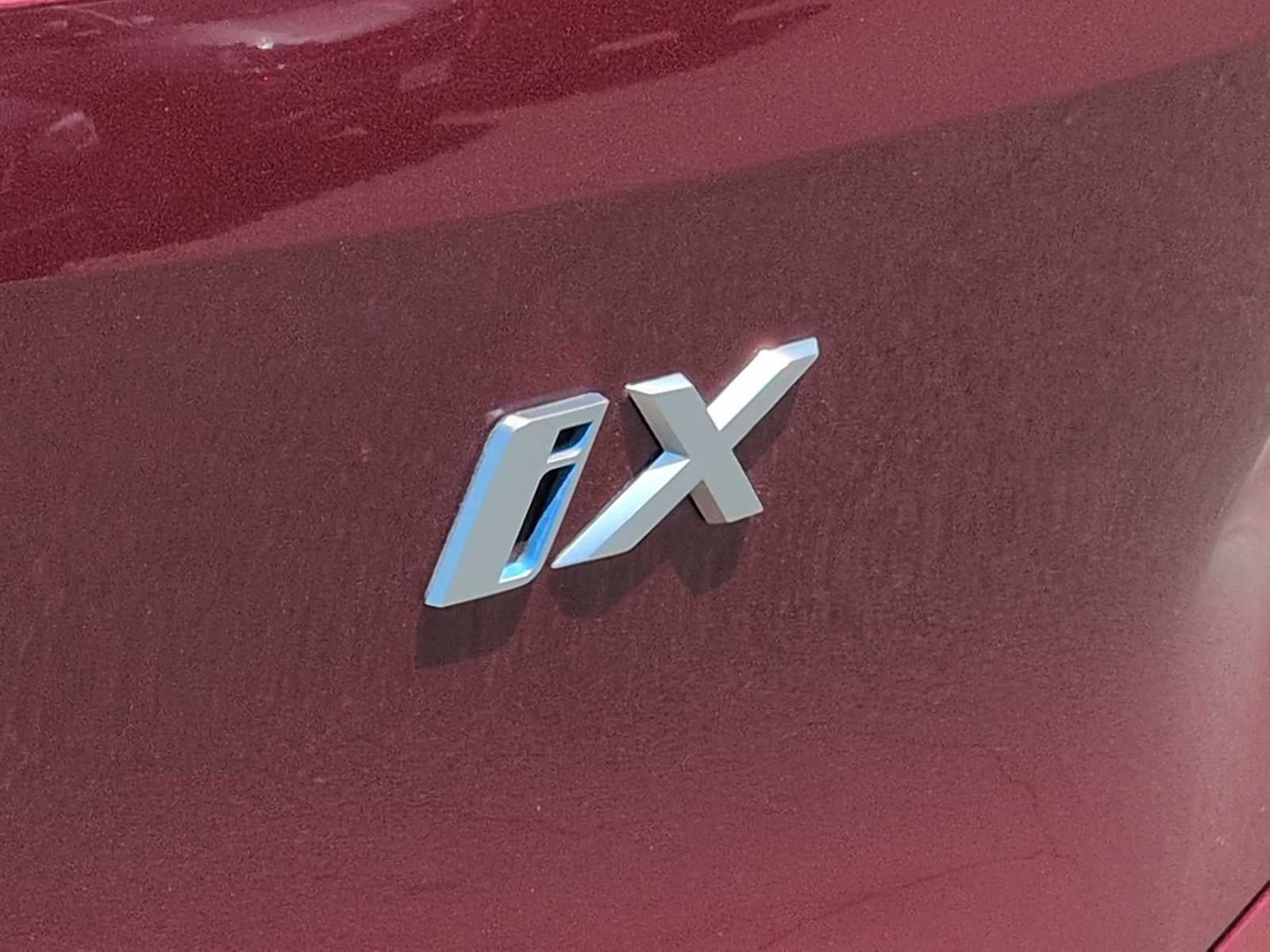 2024 BMW iX xDrive50