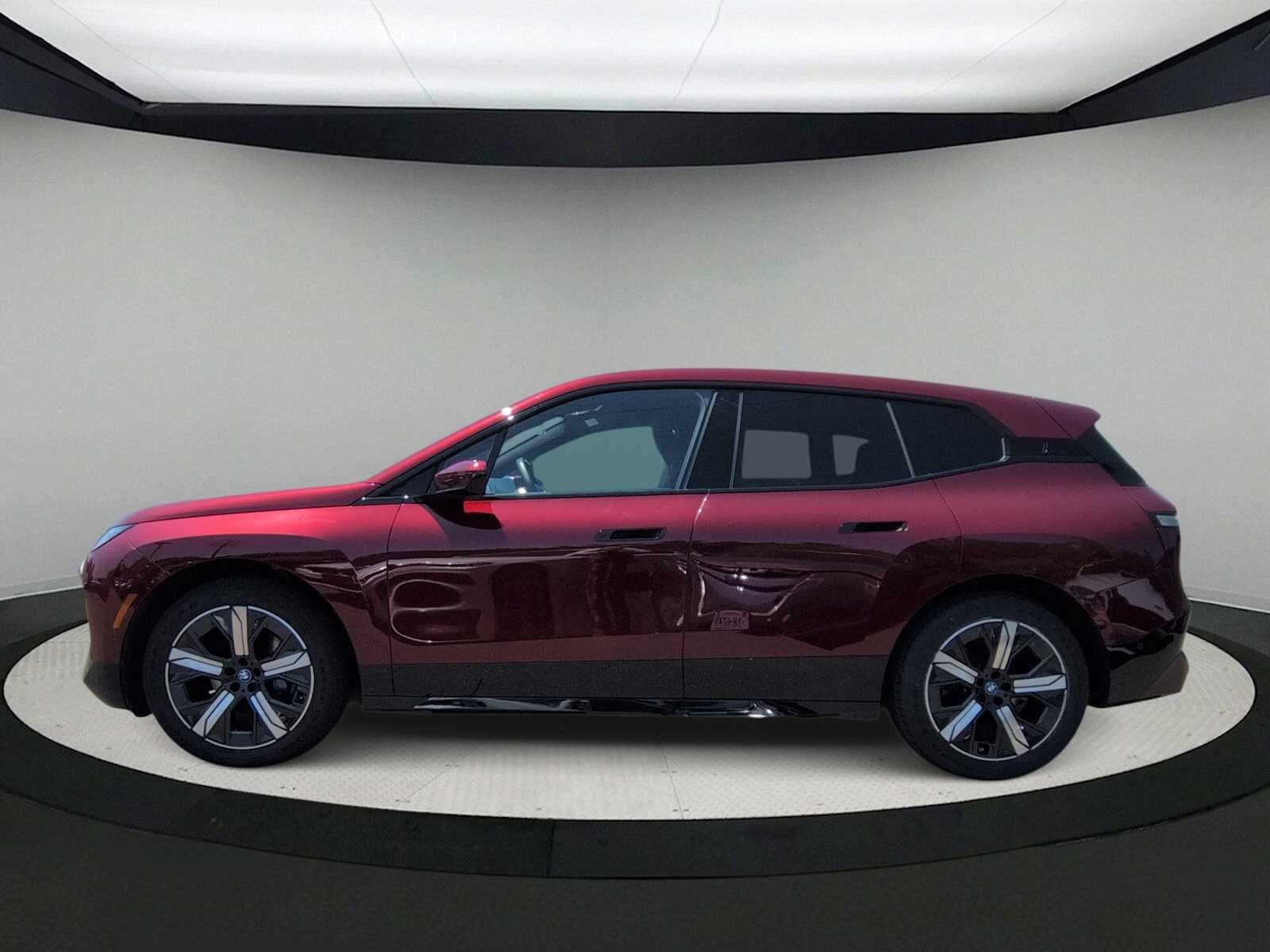 2024 BMW iX xDrive50