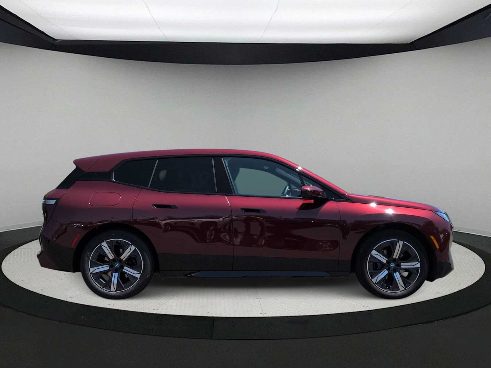 2024 BMW iX xDrive50