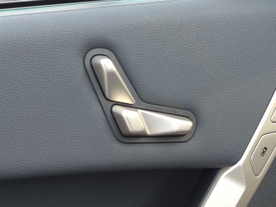 2025 BMW iX xDrive50