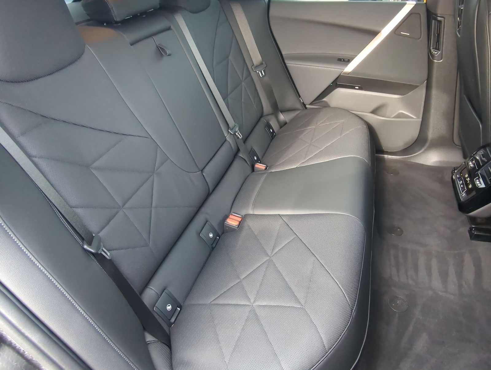 2025 BMW iX xDrive50