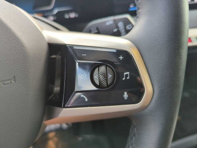 2025 BMW iX xDrive50