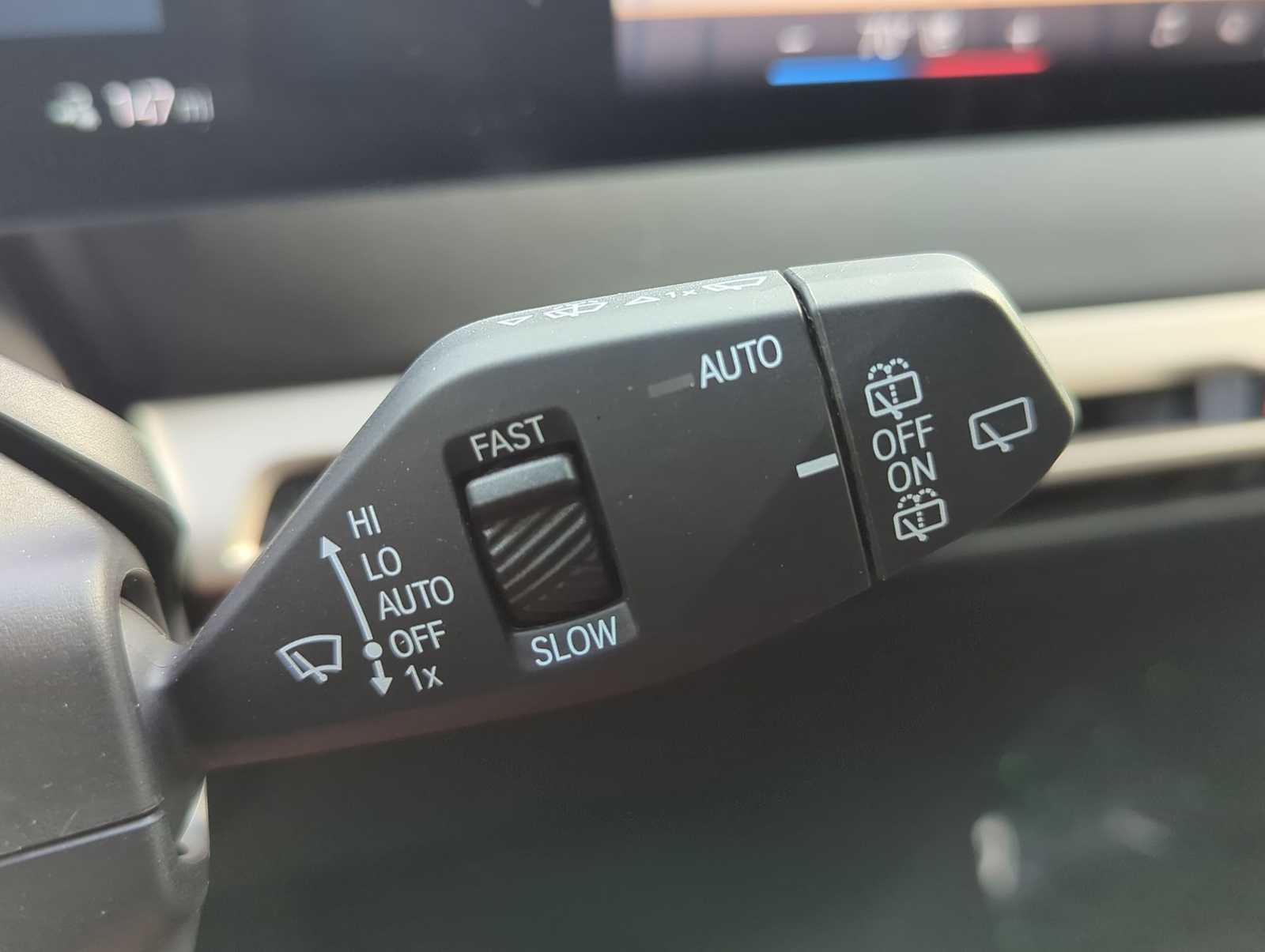 2025 BMW iX xDrive50