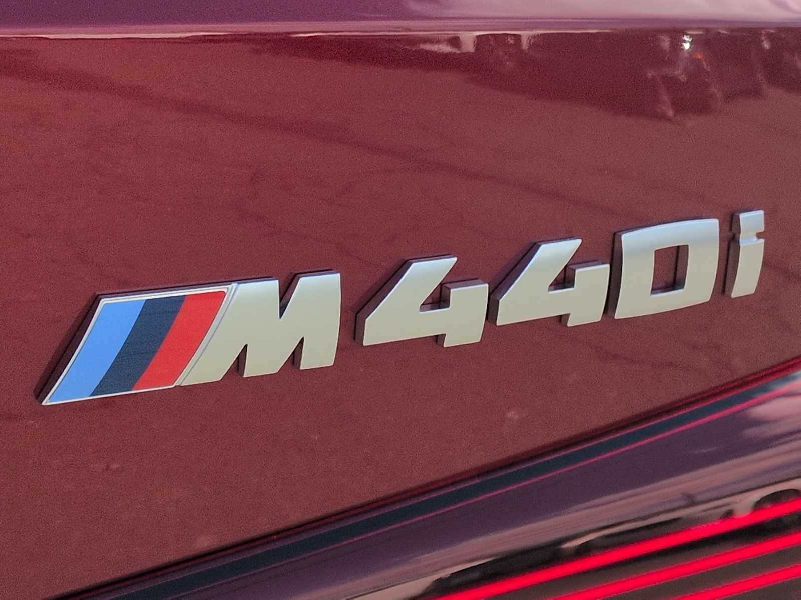 BMW M440i xDrive 2025