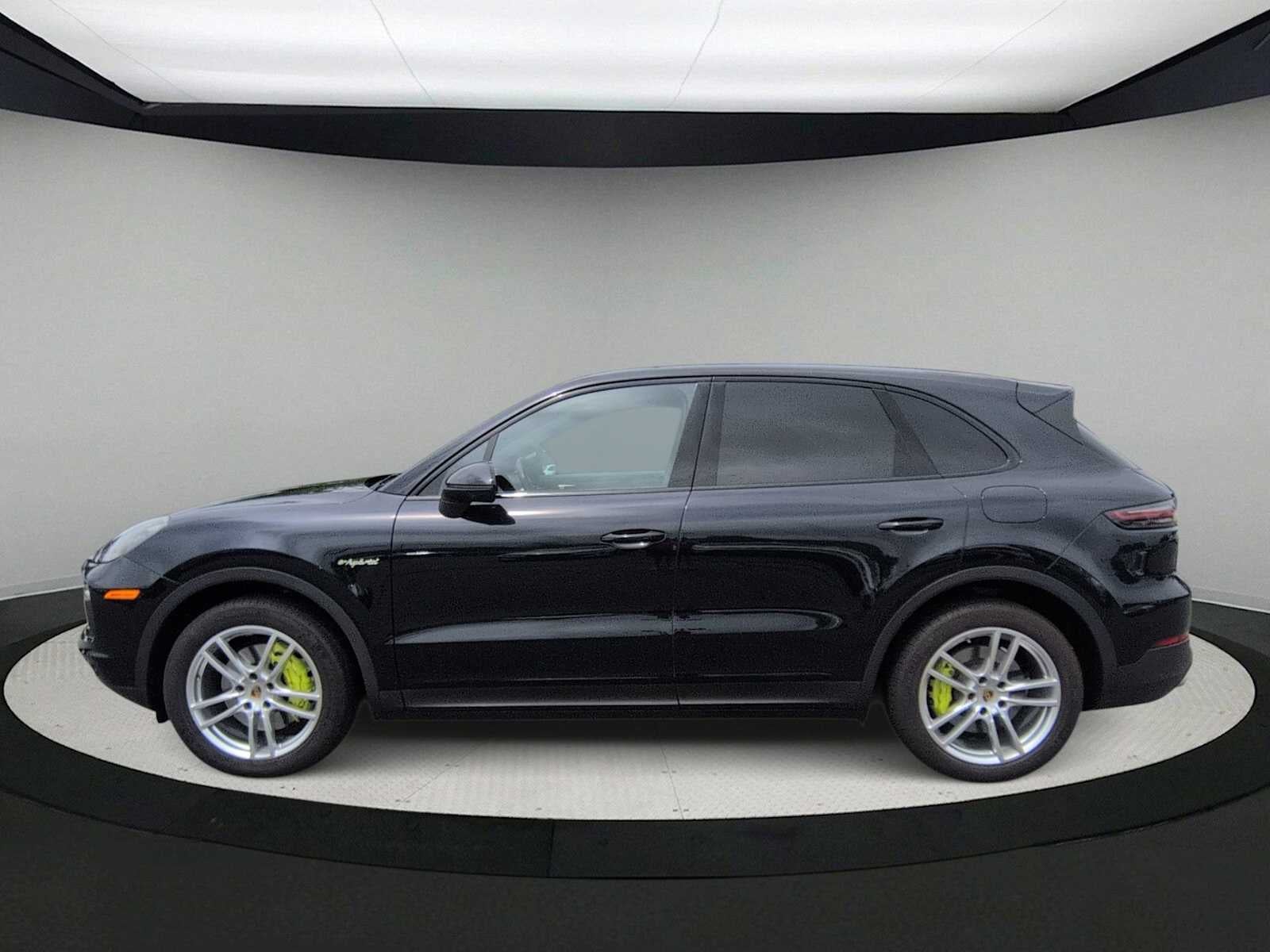 Porsche Cayenne E-Hybrid 2021