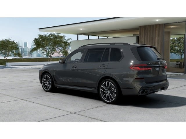 2026 BMW X7 M60i