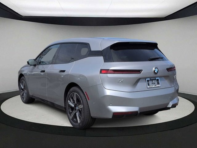 2026 BMW iX xDrive45