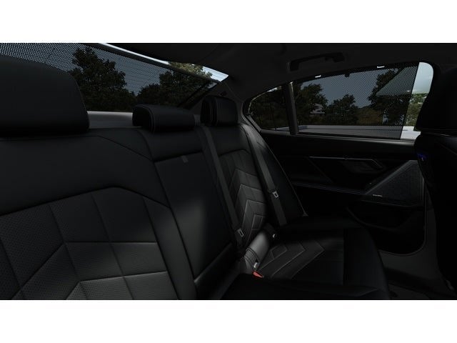 BMW 550e Base 2027
