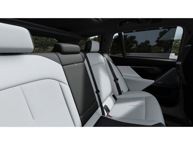 2027 BMW M5 Base