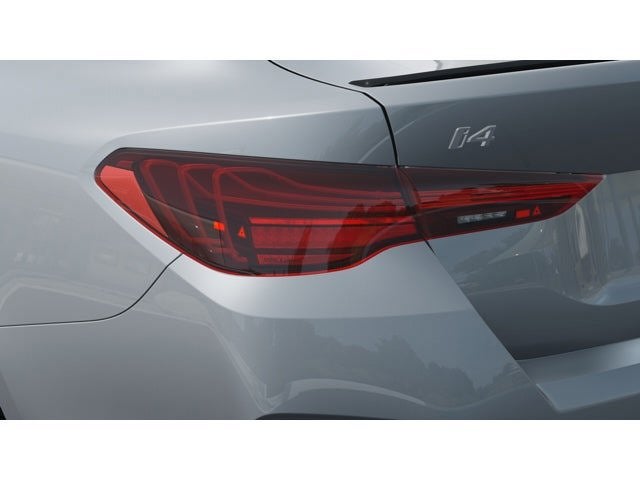 2026 BMW i4 xDrive40