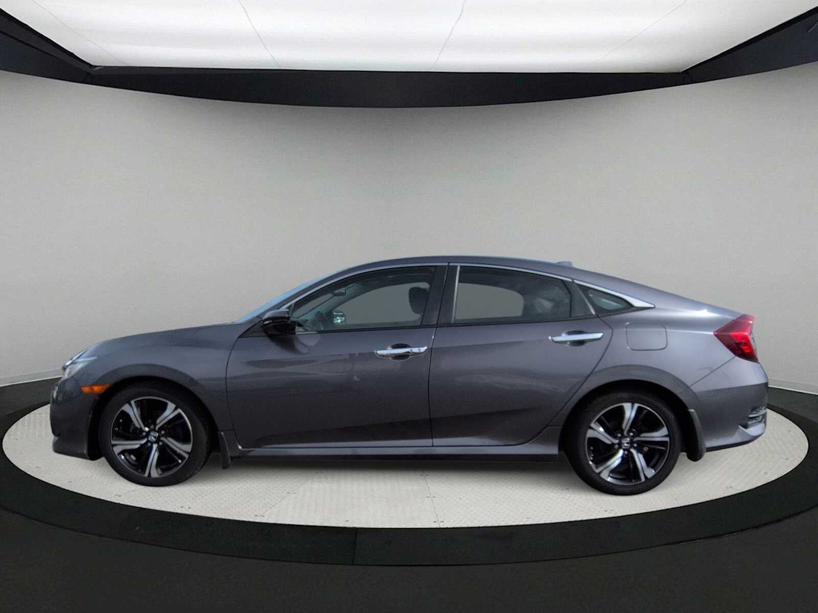Honda Civic Sedán Touring 2017