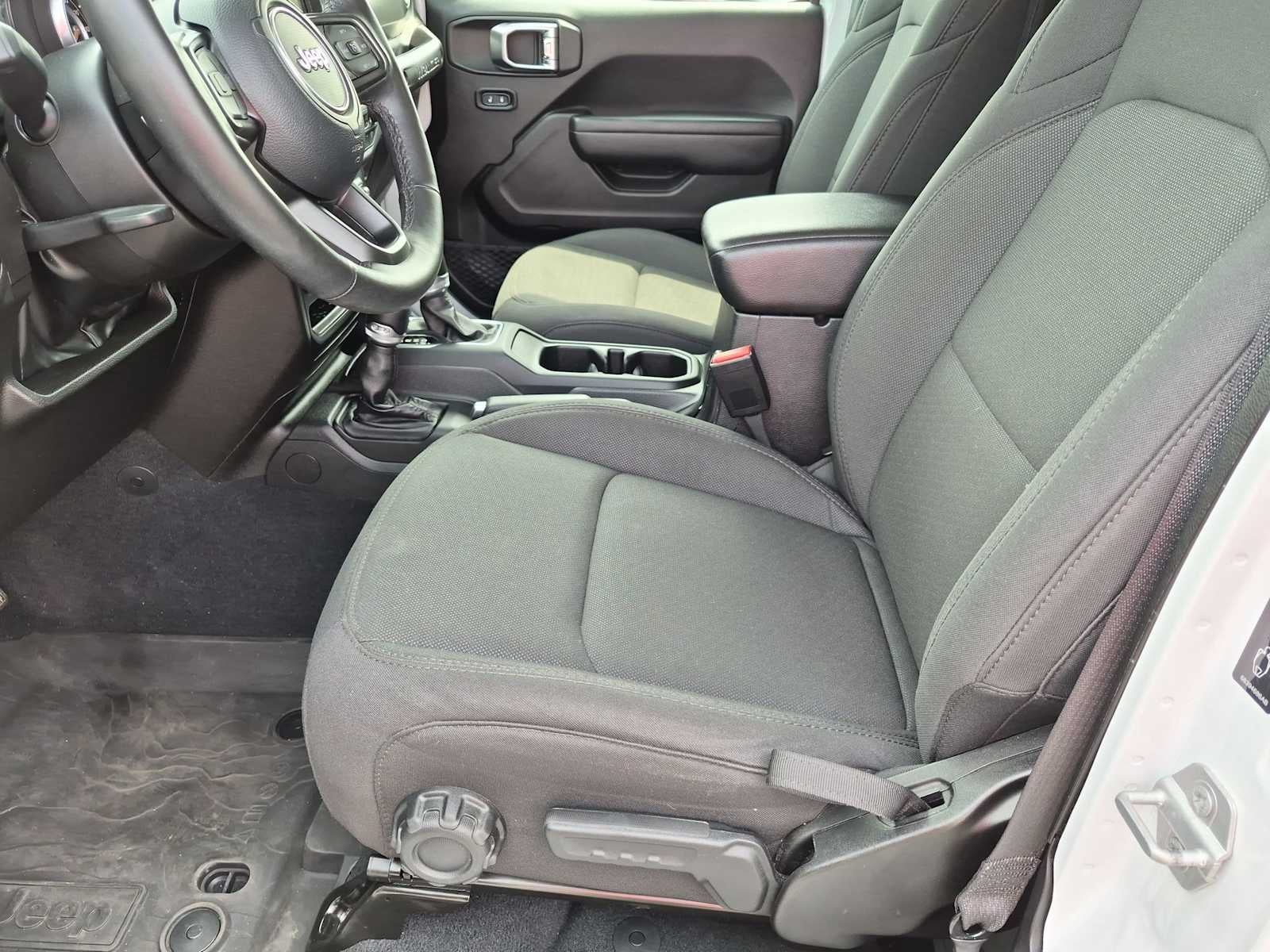 Jeep Wrangler Sport S 2023