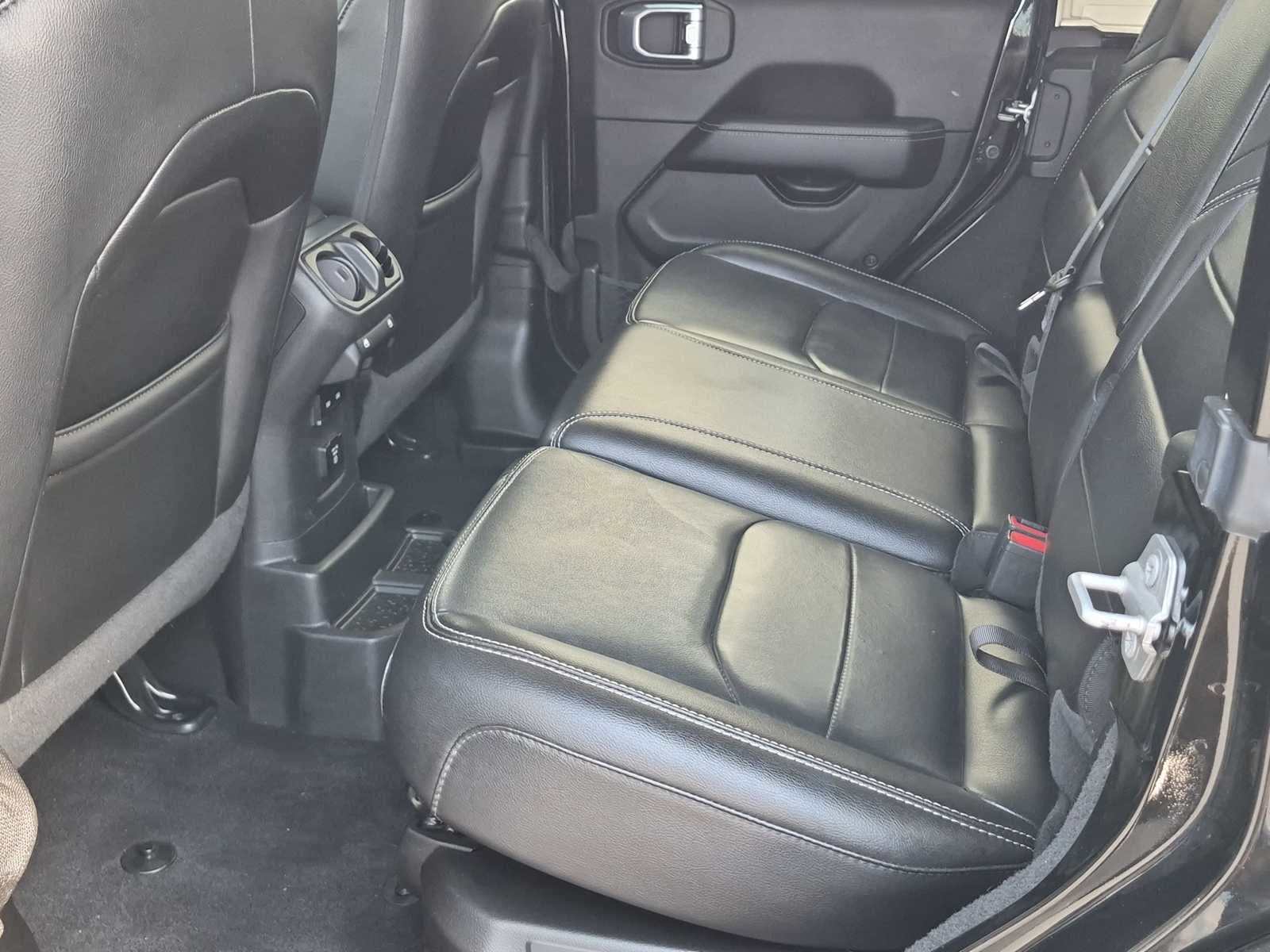 Jeep Wrangler 4xe Unlimited Sahara 2021