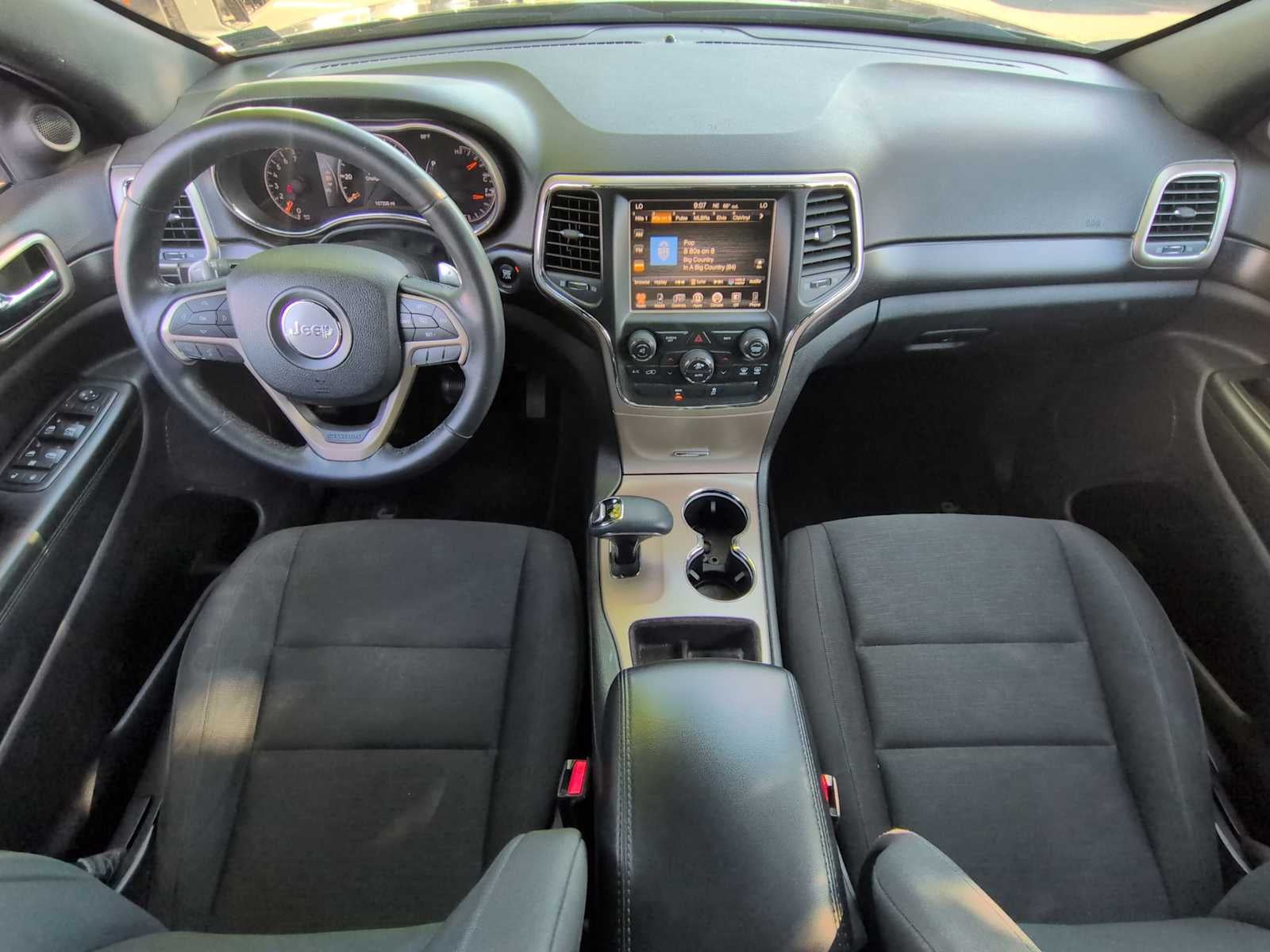 Jeep Grand Cherokee Laredo 2014