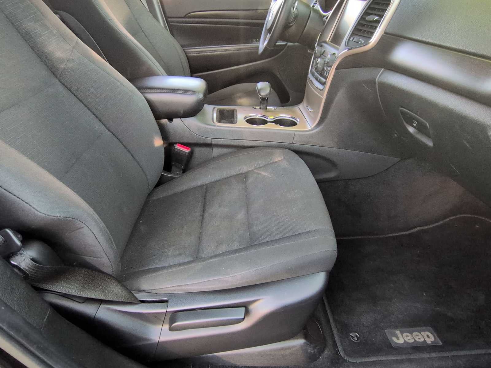 Jeep Grand Cherokee Laredo 2014