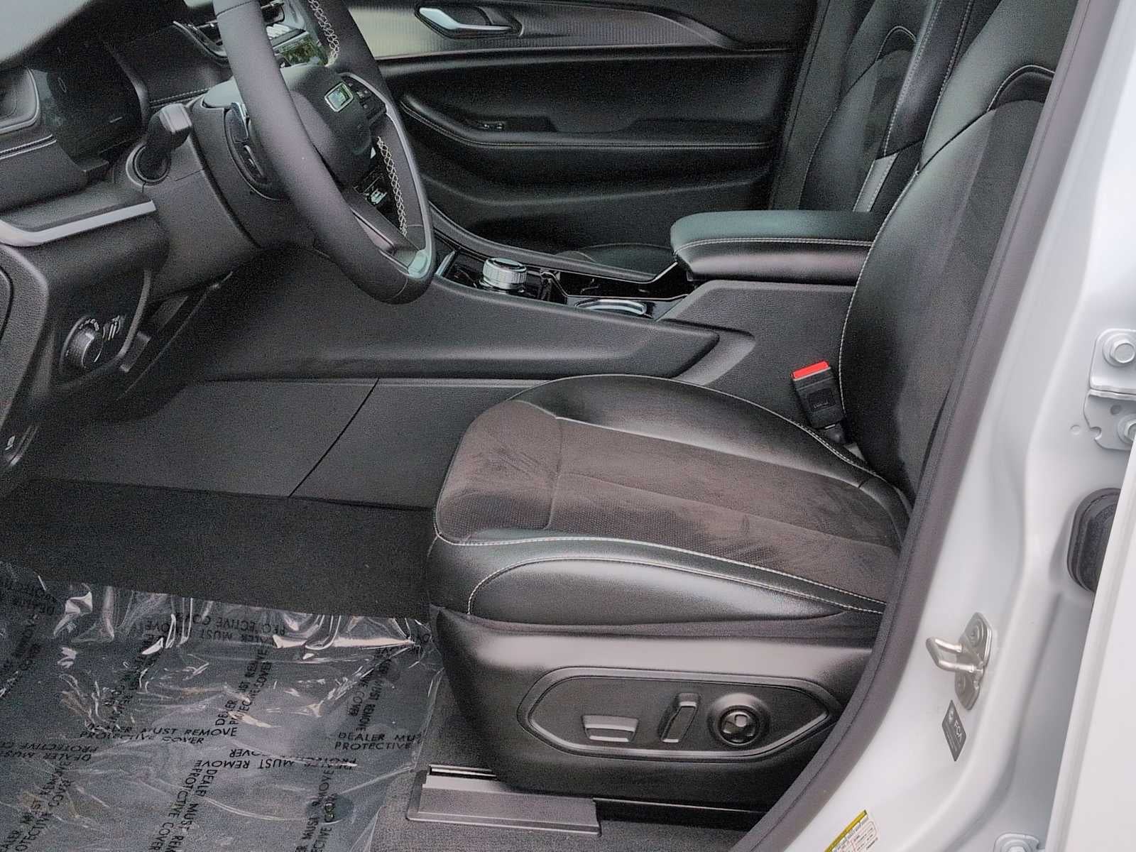 Jeep Grand Cherokee Altitude X 2023