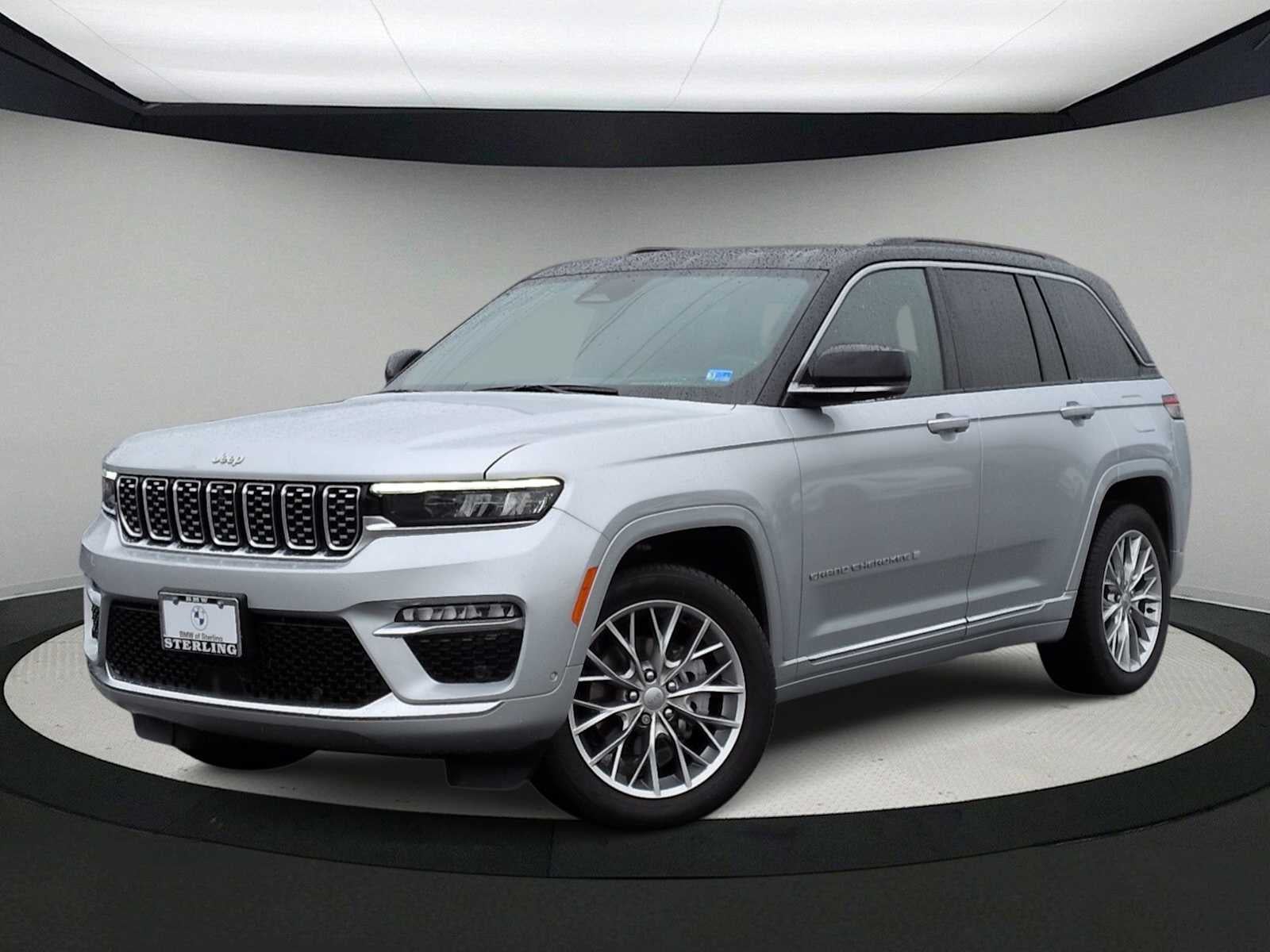 Jeep Grand Cherokee Summit 2024