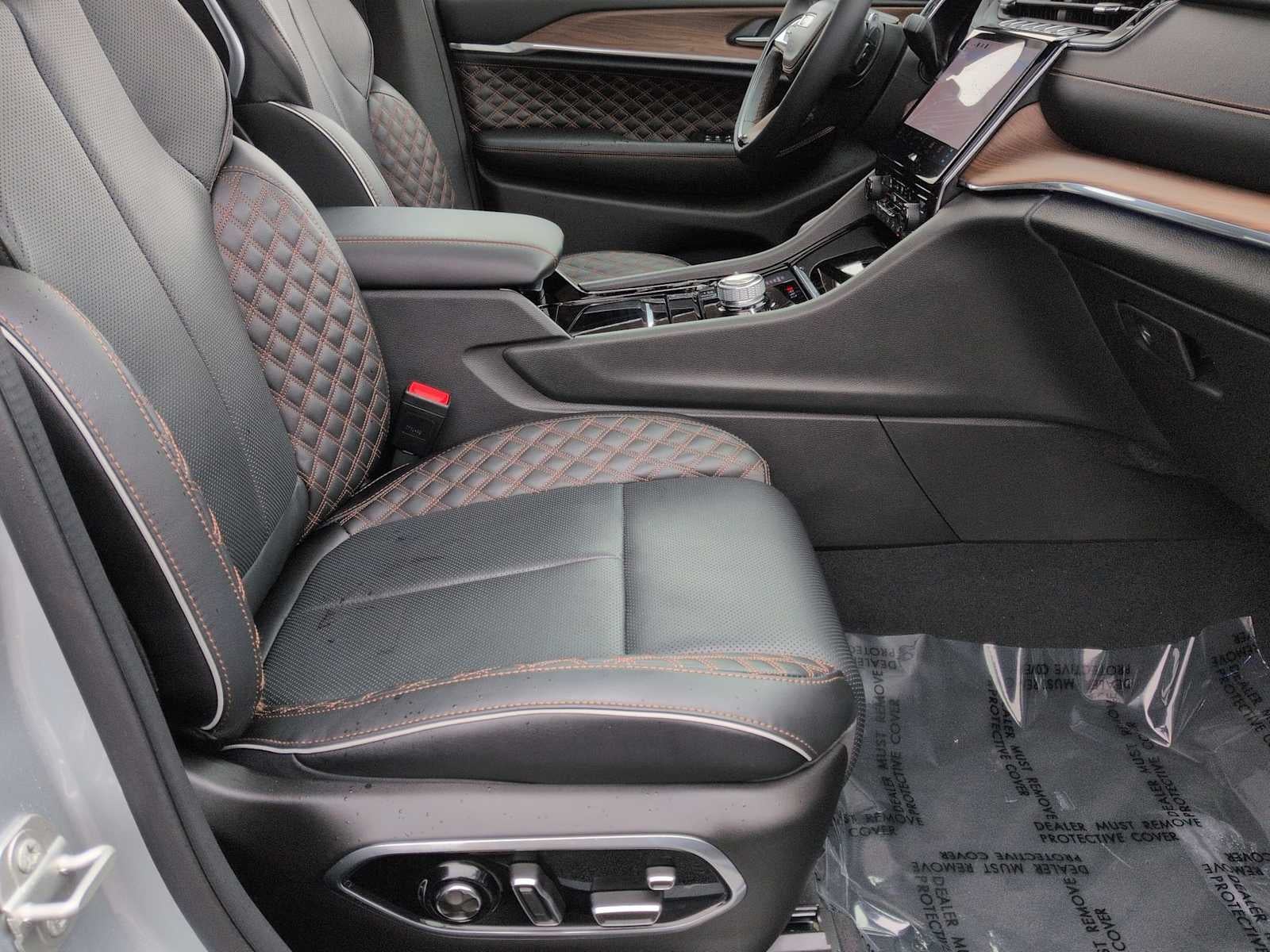 Jeep Grand Cherokee Summit 2024