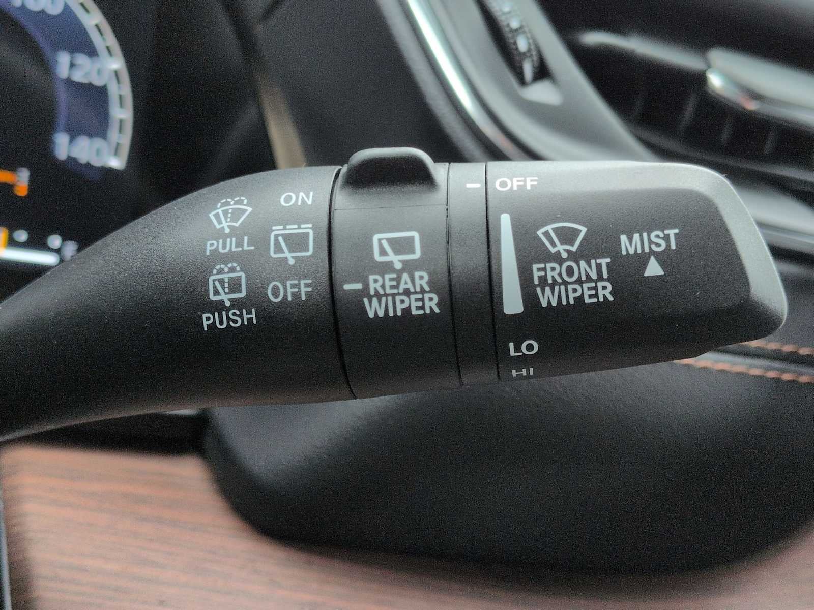 Jeep Grand Cherokee Summit 2024