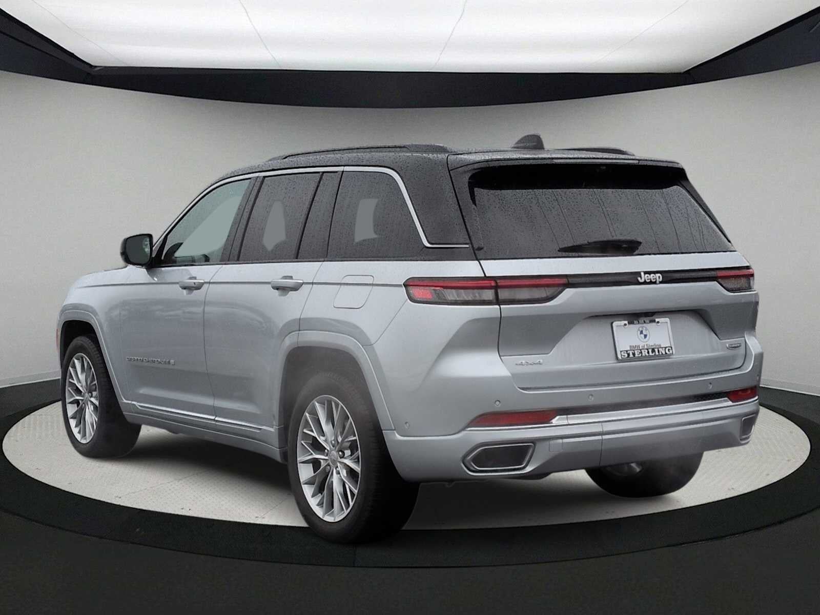 Jeep Grand Cherokee Summit 2024