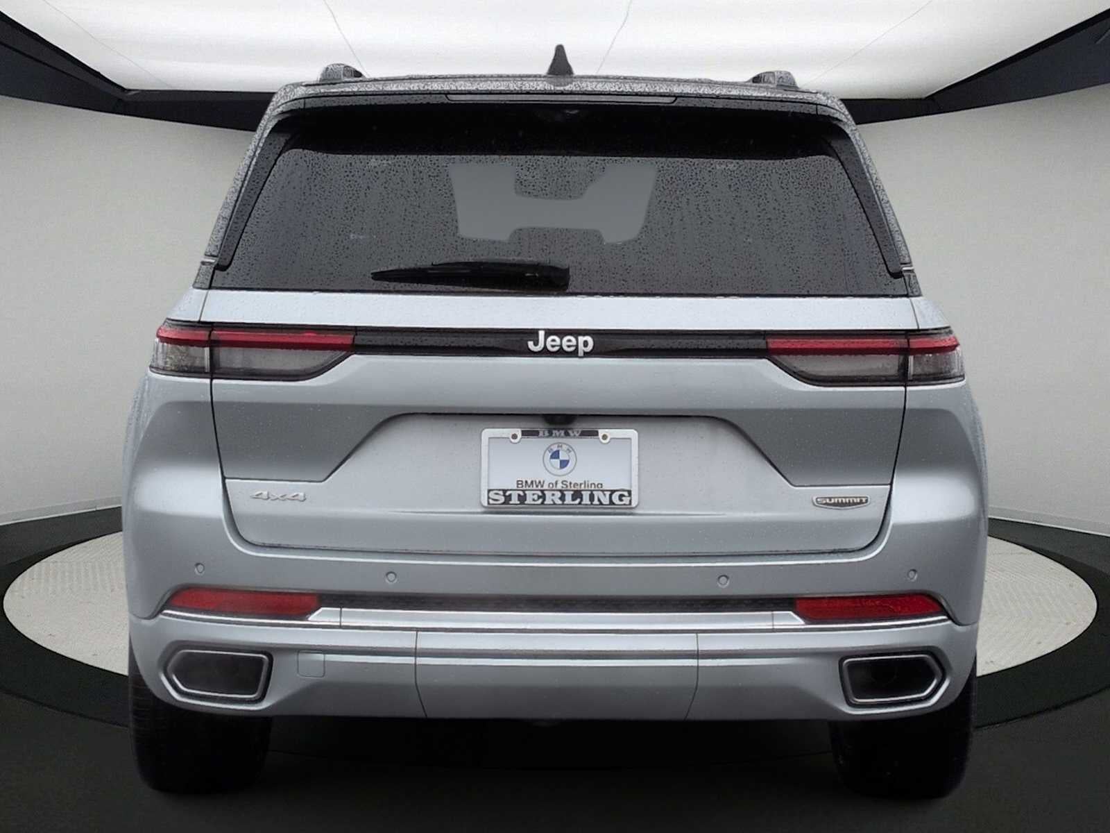 Jeep Grand Cherokee Summit 2024